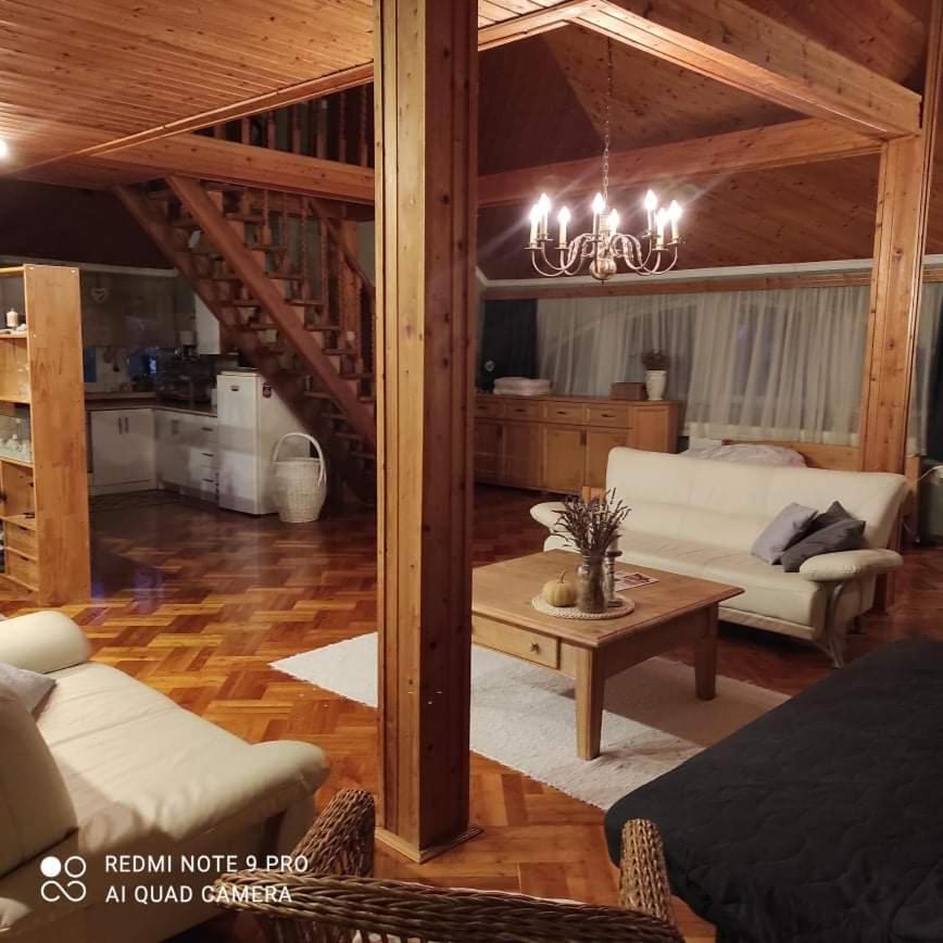 Lavendel Apartman Harkány Екстериор снимка